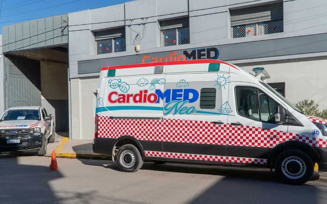 Cardiomed incorporó una ambulancia neonatal y una incubadora portátil